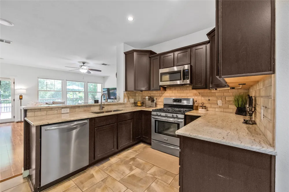9131 Edwardson Lane Austin, TX 78749