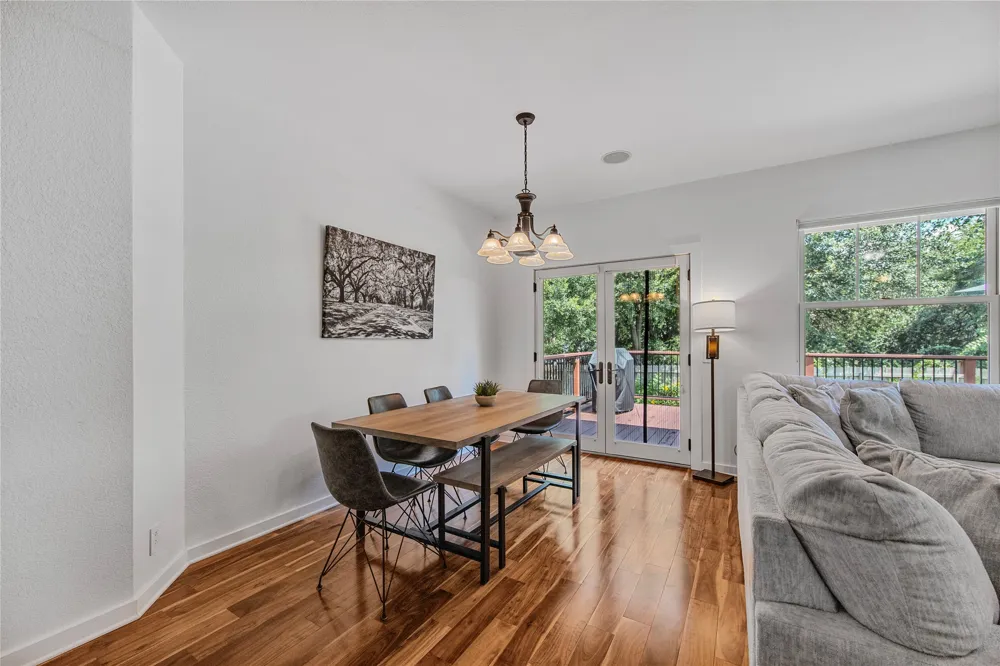 9131 Edwardson Lane Austin, TX 78749