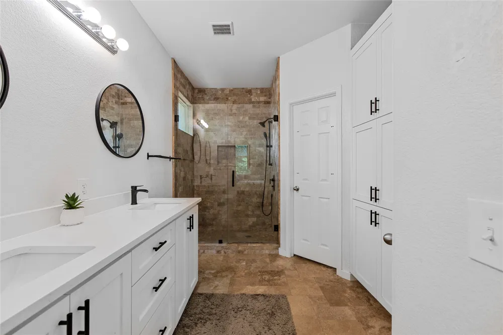 9131 Edwardson Lane Austin, TX 78749