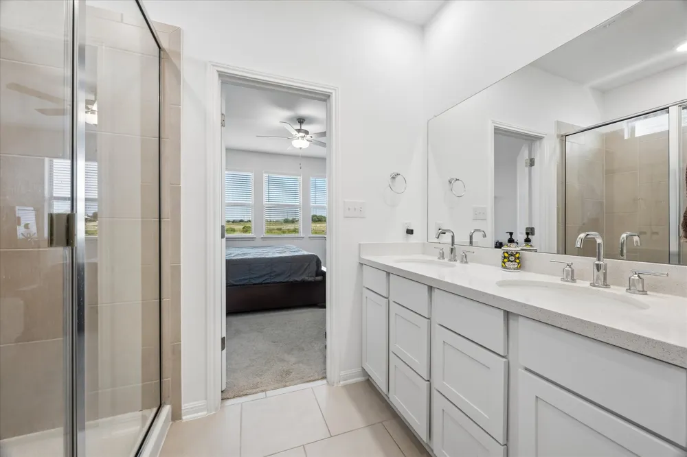 685 Papaya Drive Buda, TX 78610