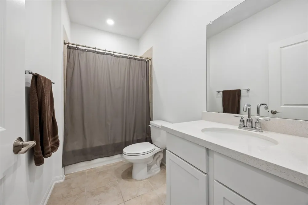 685 Papaya Drive Buda, TX 78610