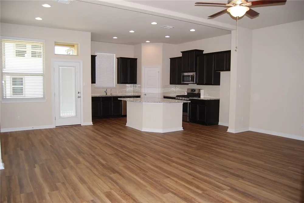 2501 Meyer Cove #B Pflugerville, TX 78660