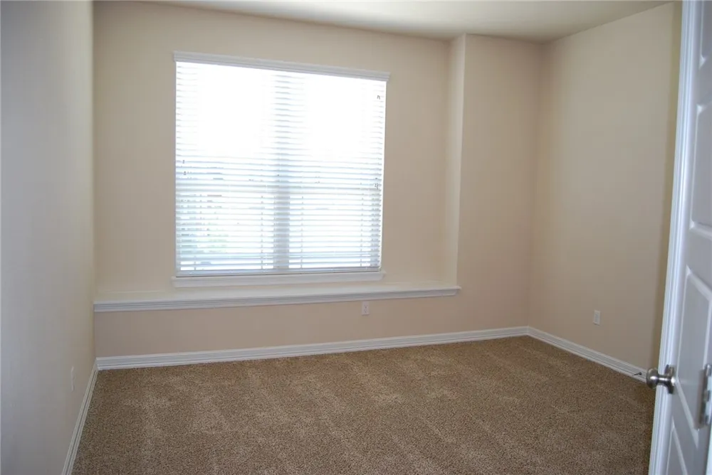 2501 Meyer Cove #B Pflugerville, TX 78660