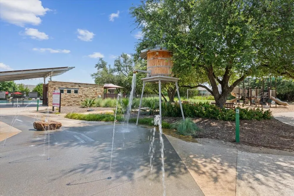 1012 Quarry Point Pass Leander, TX 78641