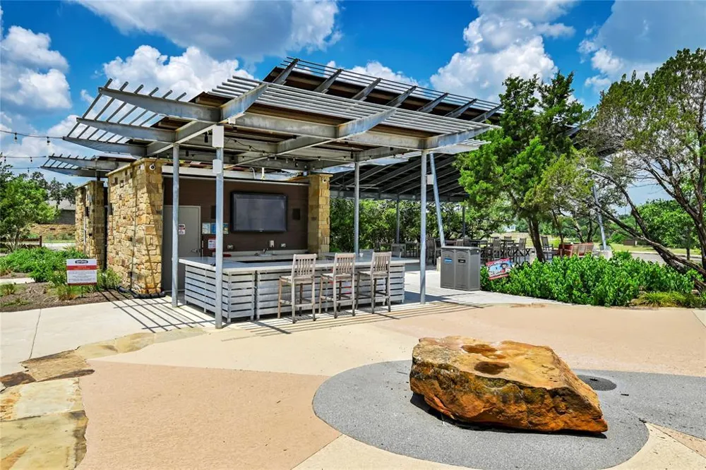 1012 Quarry Point Pass Leander, TX 78641