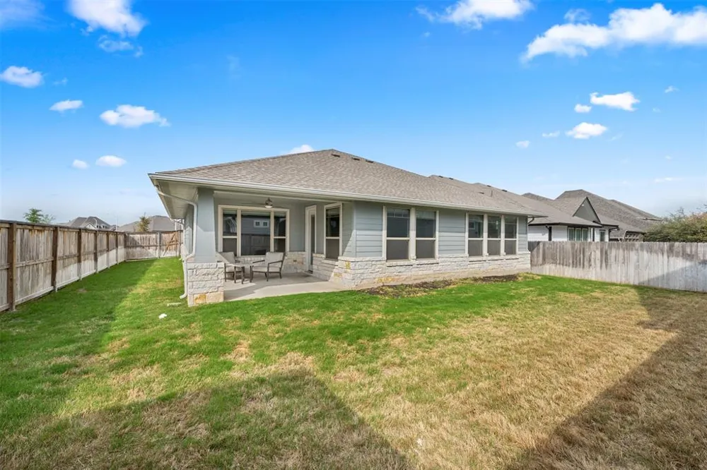 1012 Quarry Point Pass Leander, TX 78641