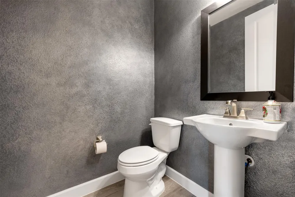 1012 Quarry Point Pass Leander, TX 78641