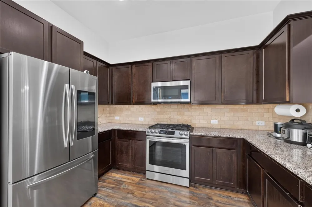 617 Cortona Lane Georgetown, TX 78628
