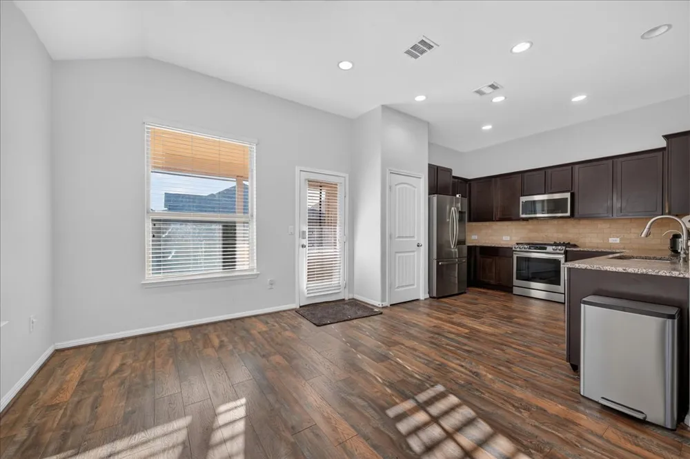 617 Cortona Lane Georgetown, TX 78628