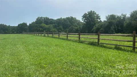 1355 Zeb Haynes Road