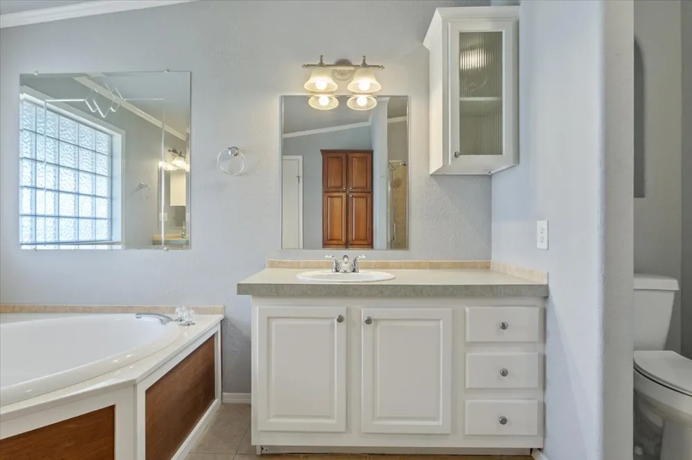 3745 County Road 428 Granger, TX 76530