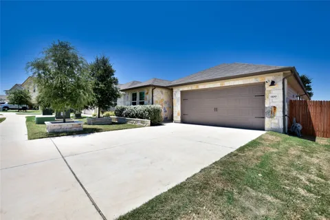 1100 View Drive