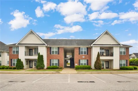 1908 Harcourt Circle #201