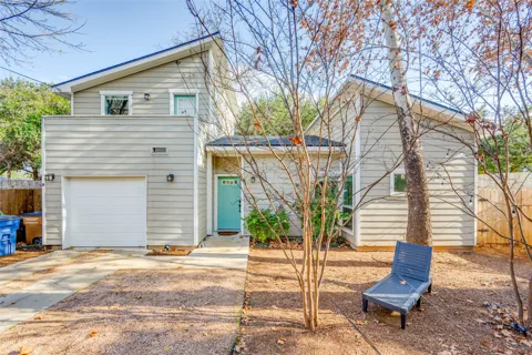 811 Gunter Street #B