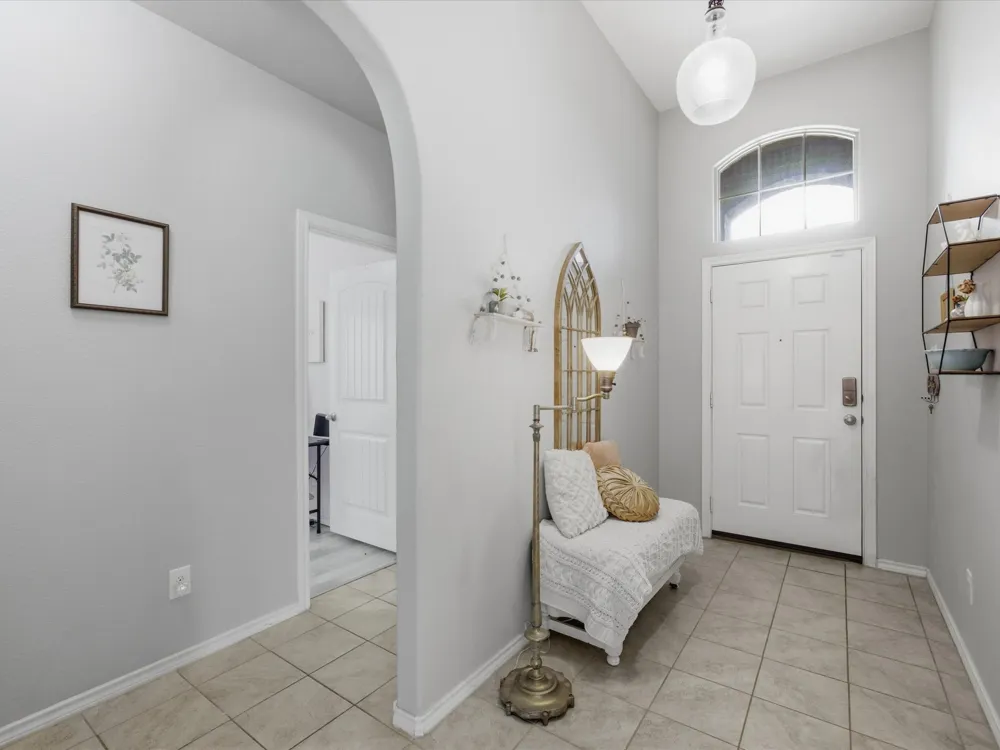 315 Preakness Lane Ponder, TX 76259