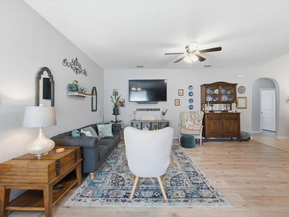 315 Preakness Lane Ponder, TX 76259
