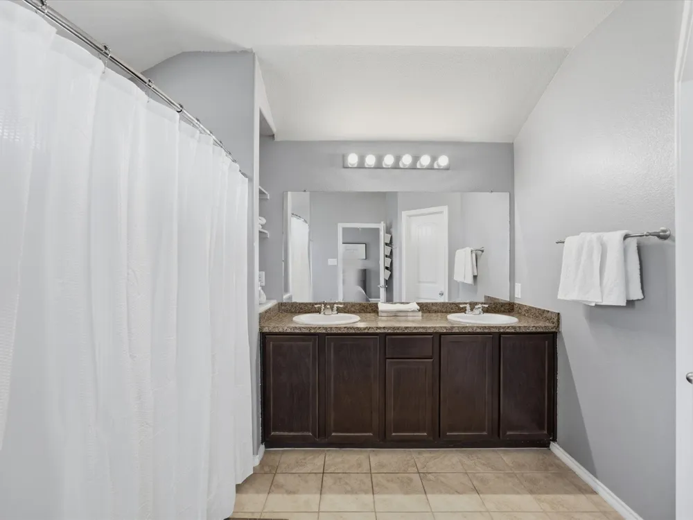 315 Preakness Lane Ponder, TX 76259