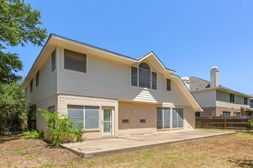 13301 Slow Poke Drive Austin, TX 78727
