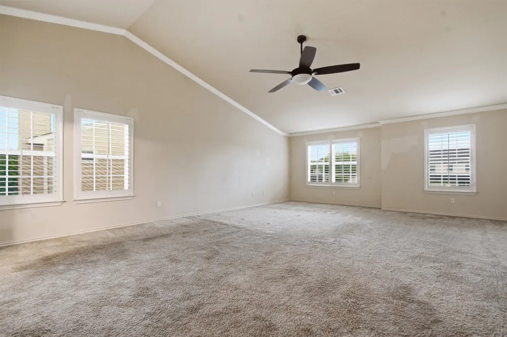 113 Scarlet Oak Cove Kyle, TX 78640