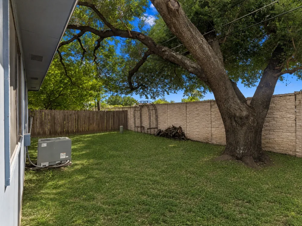 14423 Robert I Walker Boulevard Austin, TX 78728