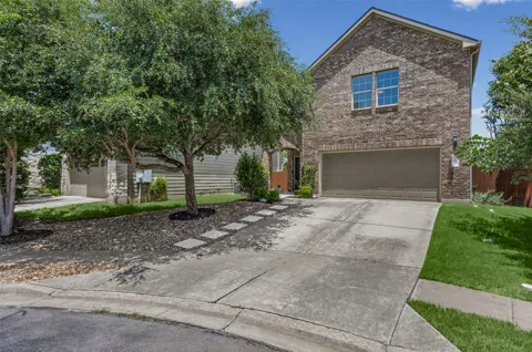 1408 Middlefield Court
