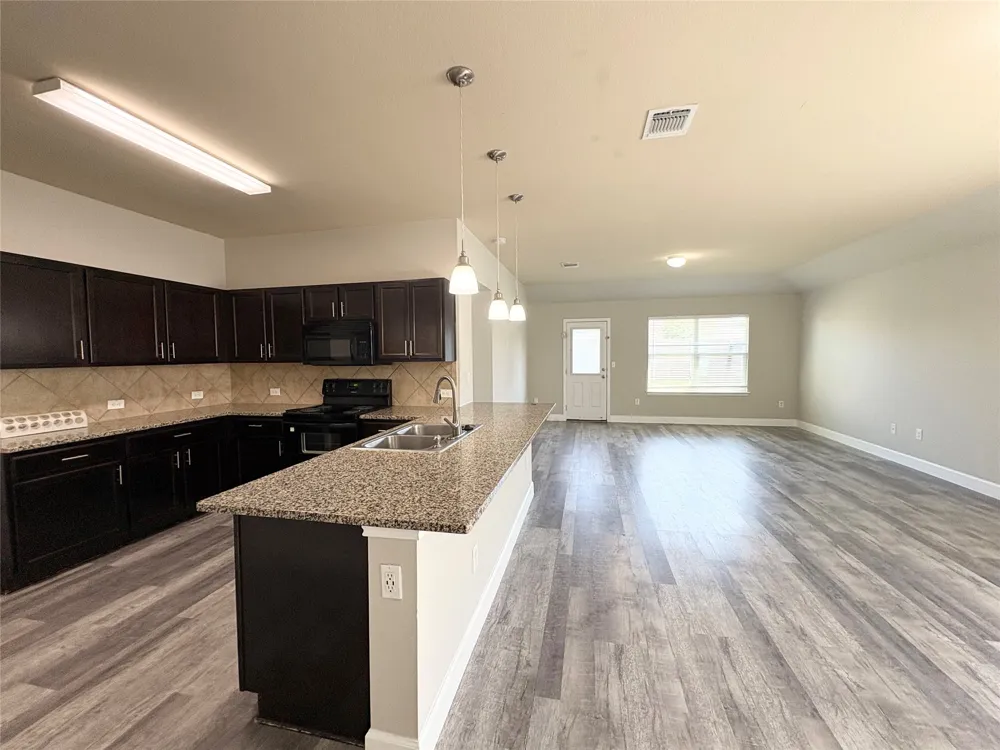 11708 Cambrian Road Manor, TX 78653
