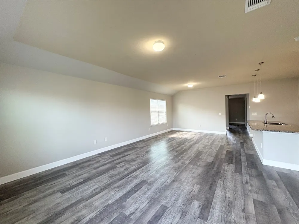 11708 Cambrian Road Manor, TX 78653