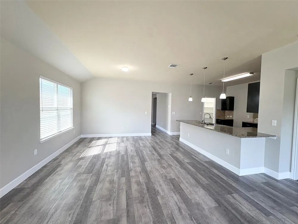 11708 Cambrian Road Manor, TX 78653