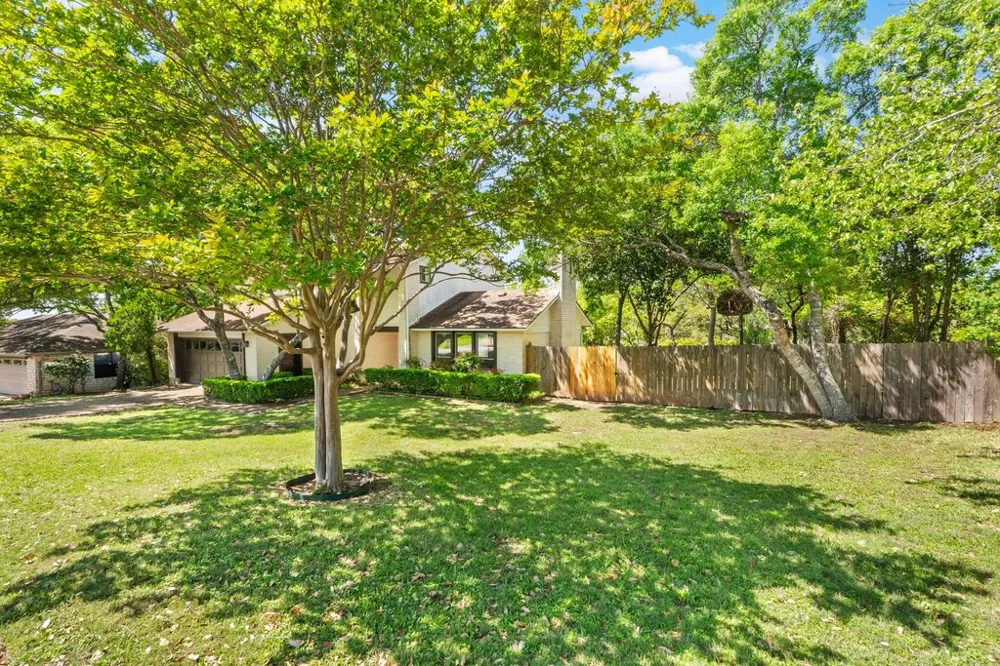 6603 Whitemarsh Valley Walk Austin, TX 78746