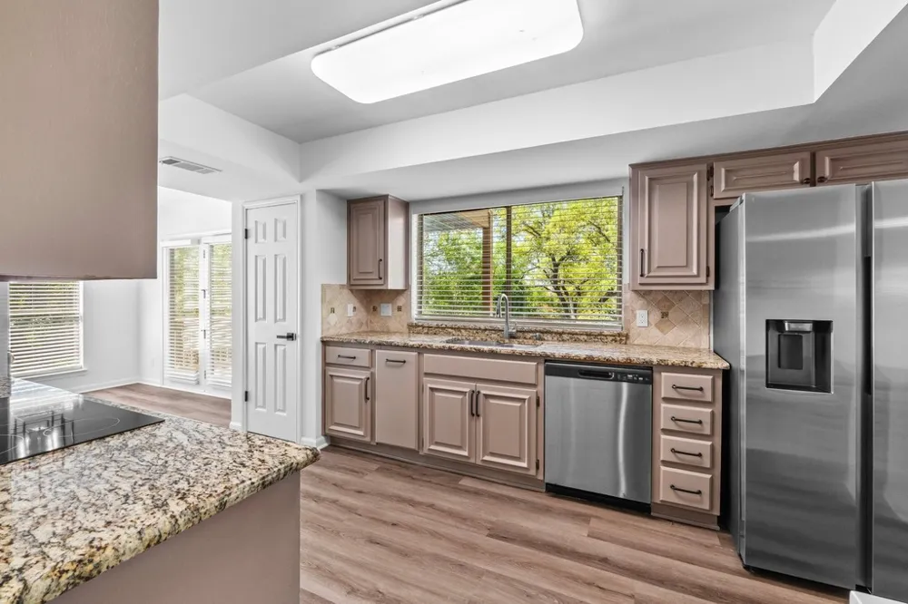 6603 Whitemarsh Valley Walk Austin, TX 78746