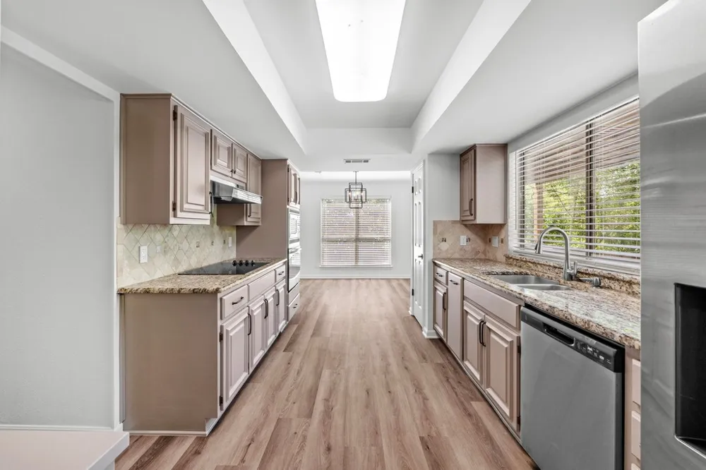6603 Whitemarsh Valley Walk Austin, TX 78746