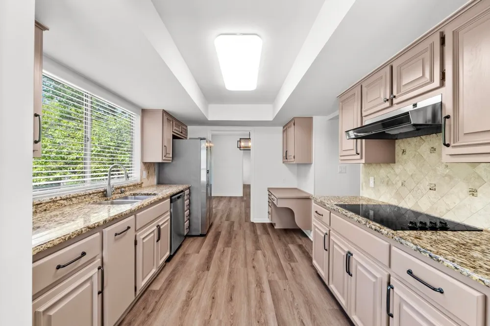 6603 Whitemarsh Valley Walk Austin, TX 78746