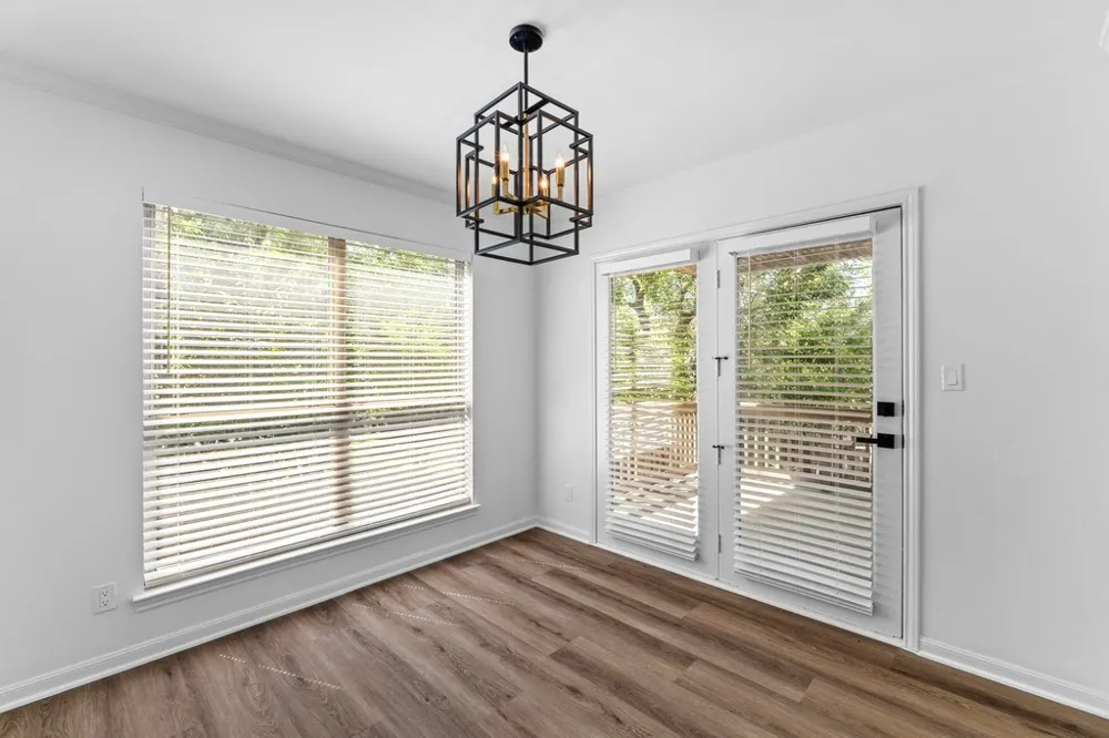 6603 Whitemarsh Valley Walk Austin, TX 78746