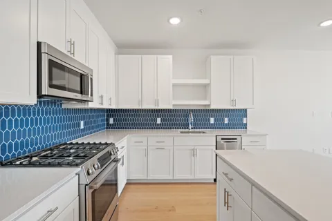 2113 E M Franklin Avenue #88