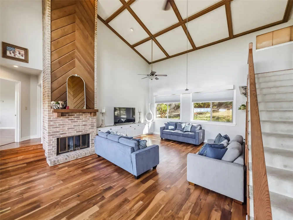 798 Fawn Trail Canyon Lake, TX 78133