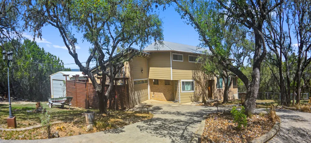 798 Fawn Trail Canyon Lake, TX 78133
