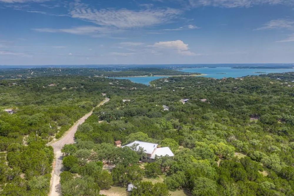 798 Fawn Trail Canyon Lake, TX 78133