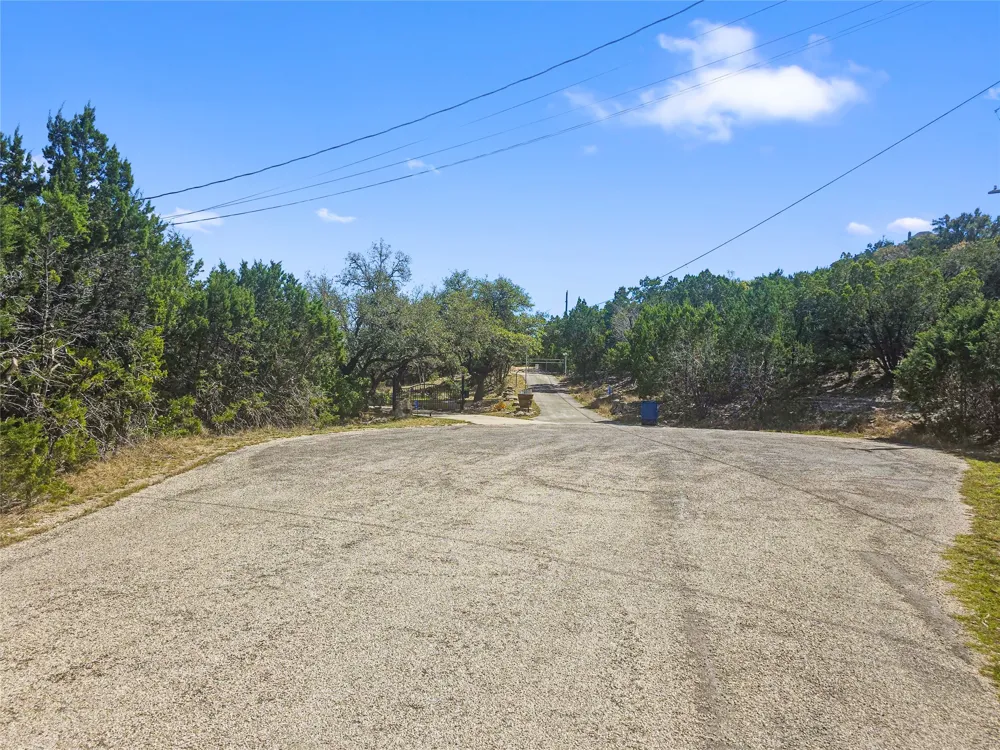 798 Fawn Trail Canyon Lake, TX 78133