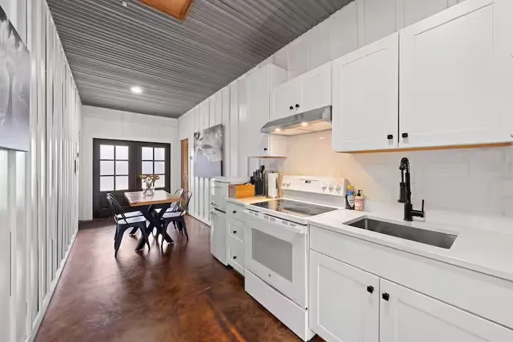 406 Cross Mountain Drive Fredericksburg, TX 78624