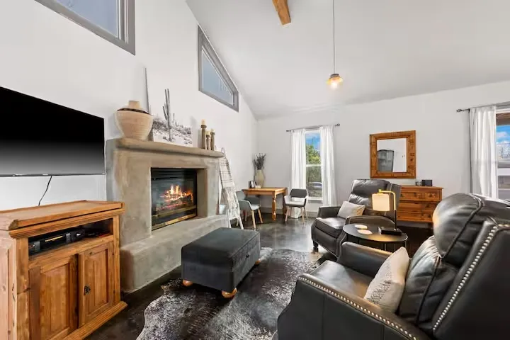 406 Cross Mountain Drive Fredericksburg, TX 78624