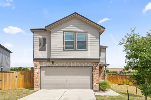 521 Colonel McNally Cove