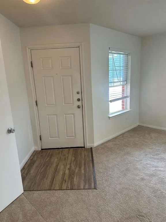 18312 Crestwind Lane Elgin, TX 78621