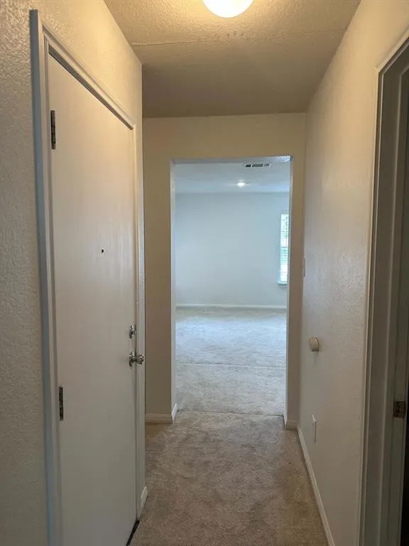 18312 Crestwind Lane Elgin, TX 78621