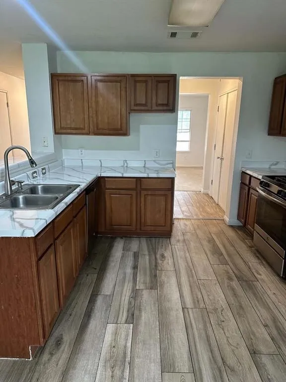 18312 Crestwind Lane Elgin, TX 78621