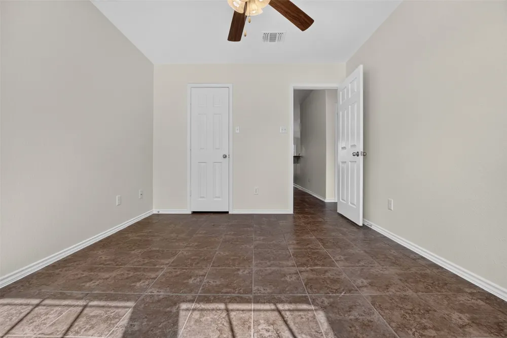 351 Foster Lane Jarrell, TX 76537