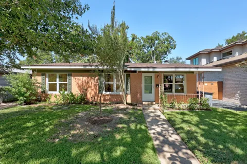 5014 W Frances Place