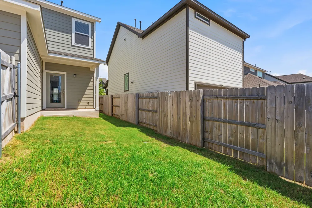 117 Clemens Drive Liberty Hill, TX 78642