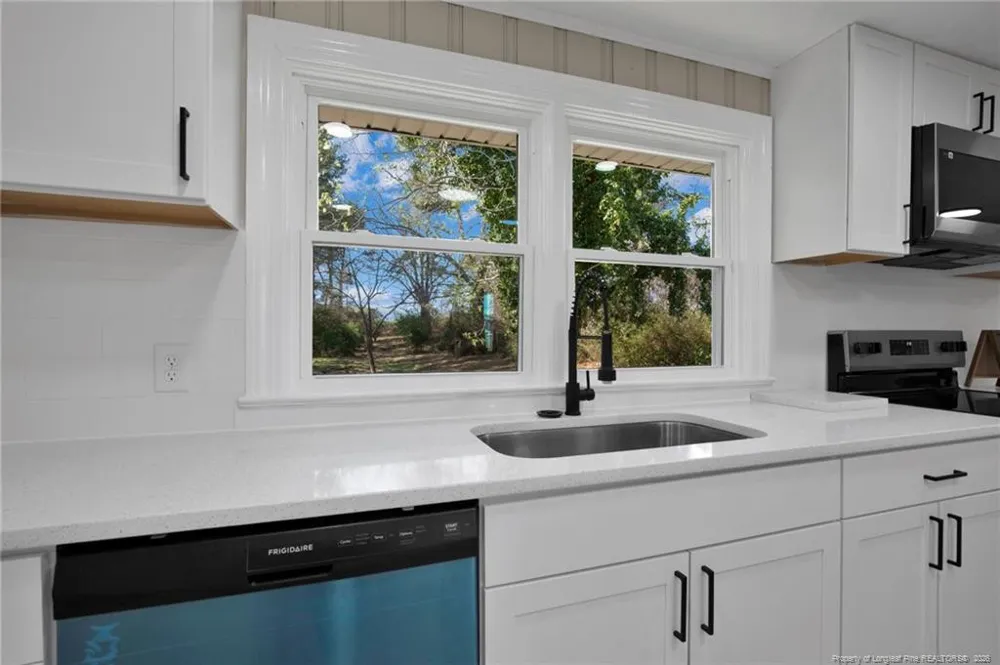 88 Hannah Creek Road Four Oaks, NC 27524