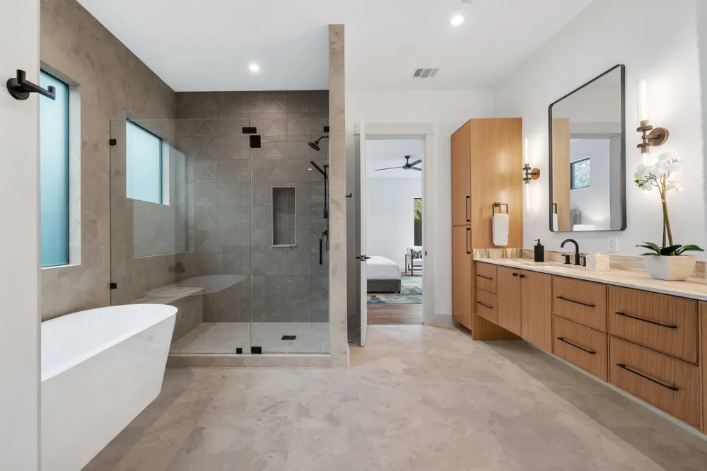 4216 Deepwoods Drive Austin, TX 78731