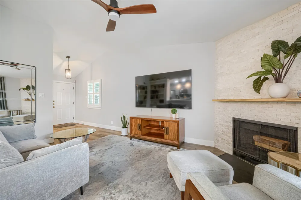 1601 Faro Drive #2401 Austin, TX 78741